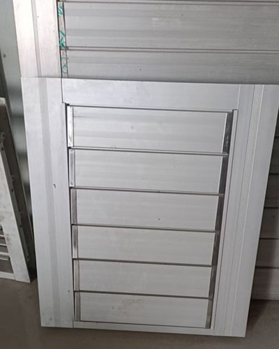 鋁百葉窗廠(chǎng)家規(guī)范